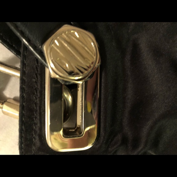 DNK crossbody - Picture 3 of 8